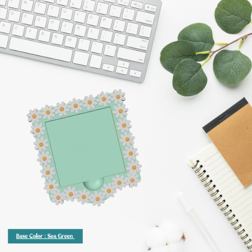 Lots of Daisy Post-It Note Holder | Cute Floral Desk Organizer for Sticky Notes
